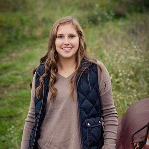 Meet your Posher, Abby